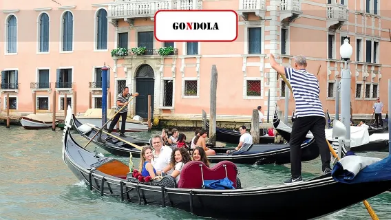 Venice: Grand Canal by Gondola with Live Commentary