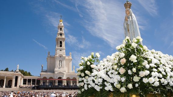 Tour privato da 1 a 8 persone: Fátima, Batalha, Nazaré e Óbidos