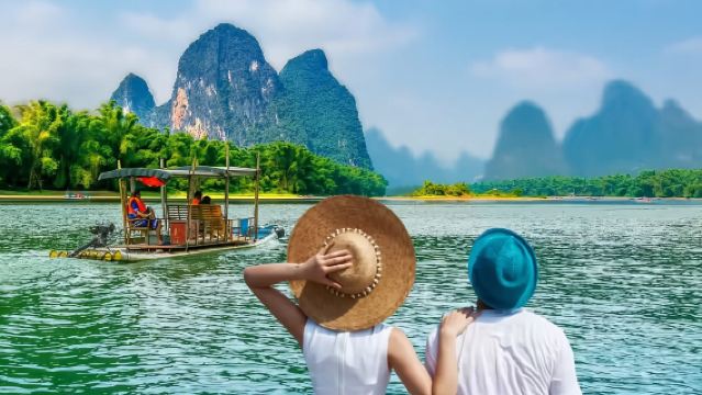 灕江風景名勝區四星遊船+遇龍河竹筏漂遊一日遊