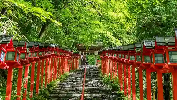 日本京都嵐山+三千院+貴船神社一日遊【可選9人精品小團/可選酒店上門接送 中文司導 純玩無購物】