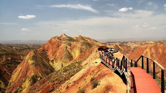 水墨丹霞5小時深度遊含票+2-8人上門接送+晚出發贈送牛肉麵