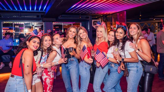 ลอนดอน: 4 ไนท์คลับในโซโหคืบคลาน