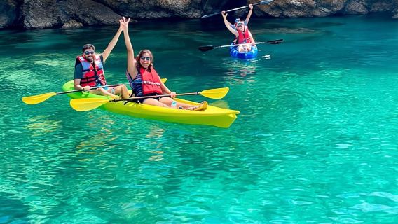 Caves of Porto Palermo: Kayak/SUP Tour with Castle Sea View