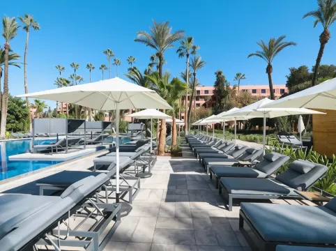 肯茲玫瑰園酒店