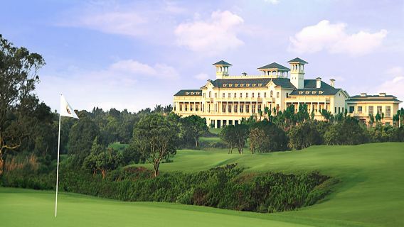 ทัวร์ส่วนตัวไปอุทยานธรณีโลกกลุ่มภูเขาไฟไหโข่ว – กอล์ฟที่กว๋านหลานและภูเขาไฟวันเดียวจากไหโข่ว