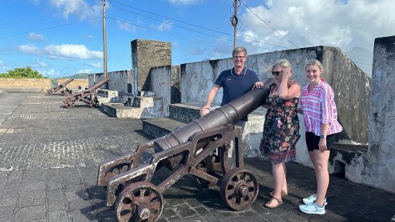 Recorrido por los jardines botánicos y la ciudad