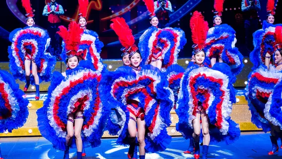 Shanghai Tour with "Eternal Shanghai" Show & Sightseeing Bus (Chinese Service)