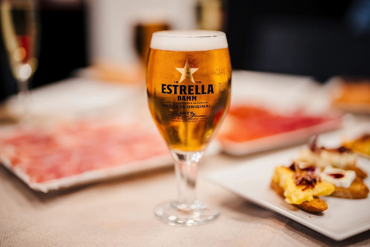 Esperienza di degustazione di Jamón Iberico con Cava Sagrada Familia