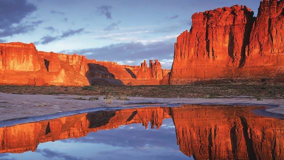 Moab: Tour de aventura matutino por el Parque Nacional Arches