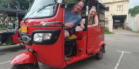 尼甘布嘟嘟車城市遊|全包入場費(私人團)