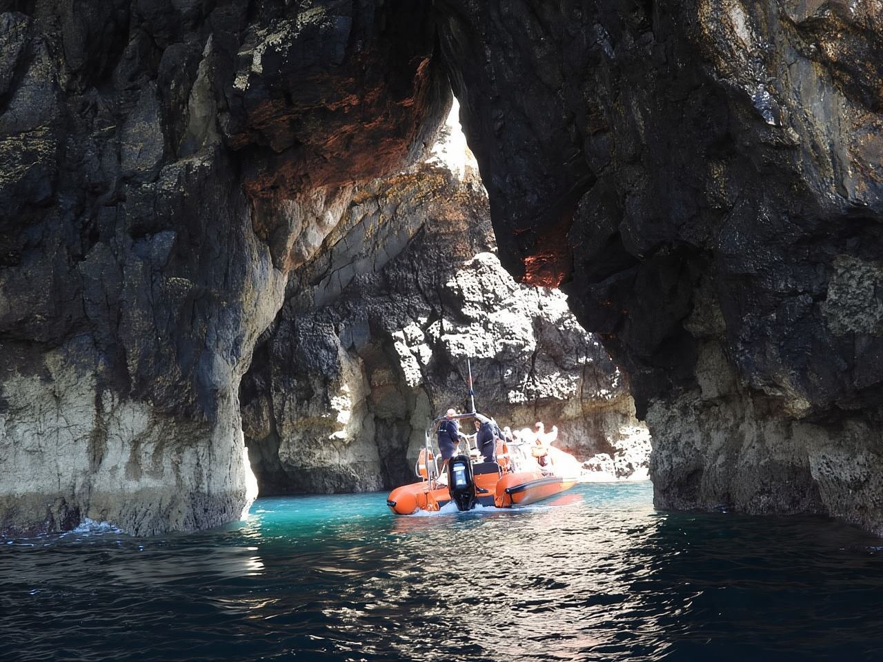 Arrábida - Sesimbra: giro in barca Misteri di Capo Espichel