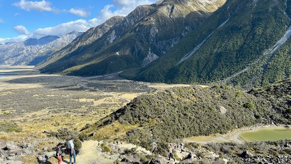 Mt Cook & Tasman Glacier lookout Small Group Tour from Queenstown