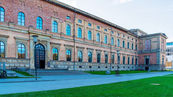 Alte Pinakothek private tour