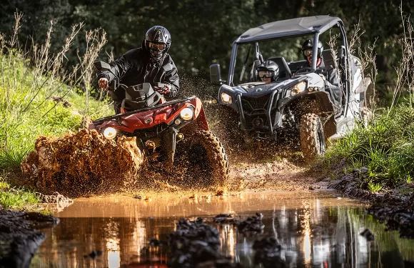 在阿爾加維乘坐越野車或四輪摩托車進行 3 小時的遊覽