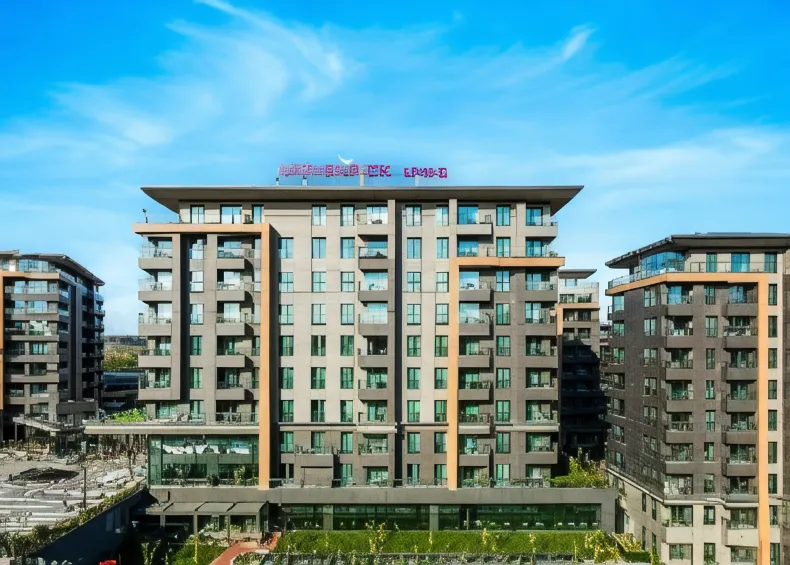 Mövenpick Living Istanbul Camlivadi