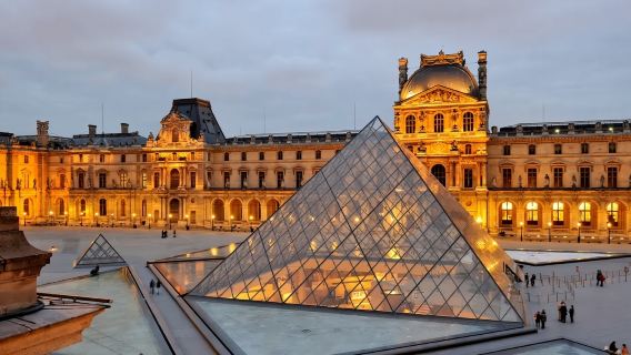 法國巴黎羅浮宮+凱旋門+埃菲爾鐵塔+塞納河遊船一日遊