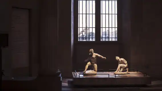 巴黎：羅浮宮最後入場或早晨遊覽（含入場券）