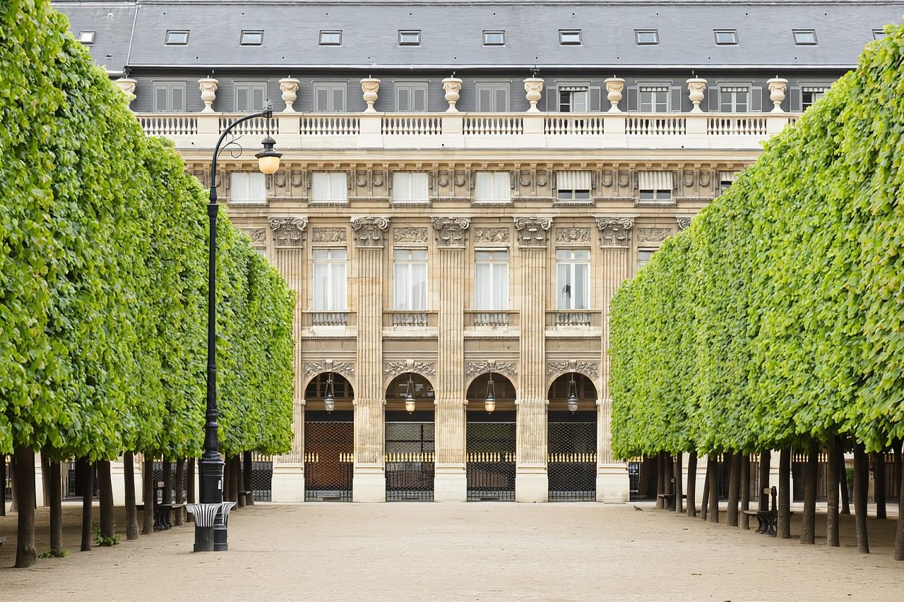 Paris: Royal Palais, Tuileries and D'Orsay Tour