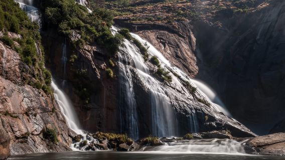 Von Santiago: Finisterre Muxia Costa da Morte, Tour mit 7 Stopps