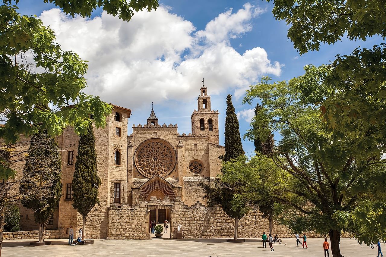 Sant Cugat del Valles: Monastery Admission with Audioguide