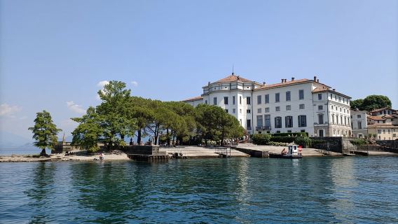 Baveno: Tour in battello Hop-On Hop-Off per le 3 Isole Borromee