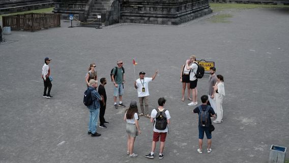 Yogyakarta: subida a Borobudur y visita guiada a Prambanan