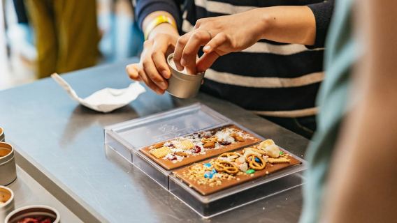 Brussels: Lokakarya Membuat Cokelat Anda Sendiri dengan Pencicipan
