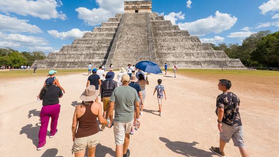 Ahnenreise nach Chichén Itzá ab Playa del Carmen mit Cenote