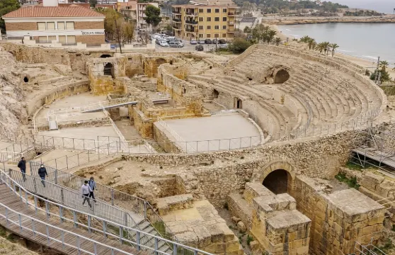 塔拉戈納圓形劇場+水渠+塔拉科羅馬城市模型+考古博物館一日遊