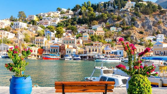 ロードス島発：高速ボートで行くシミ島（移動時間わずか1時間！）