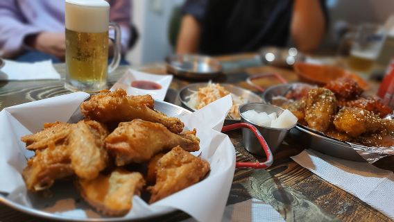 Сеул: Ночной тур с корейской курицей и пивом и местными достопримечательностями