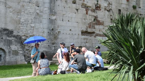 Tour đi bộ tham quan Cung điện Diocletian 90 phút