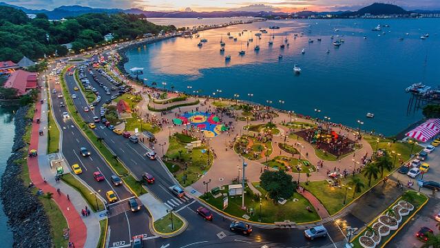 Panama Canal and City Tour Experience