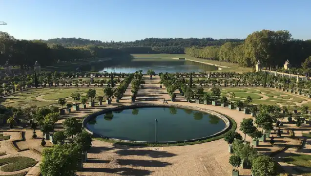 凡爾賽宮私人訂製導覽（含飯店接送）