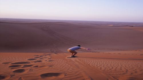 Dubai Quad Bike Safari: 4x4 Red Dune Bashing & BBQ Thrill Day Tours 8