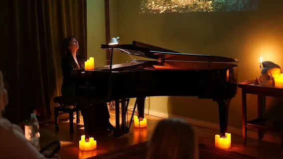CHOPIN - Pintado à Luz de Velas com Vinho: Concerto em Varsóvia