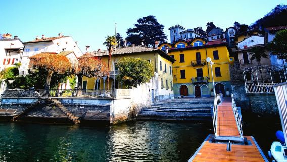 Milán: tour de medio día por el lago Como en grupos pequeños y crucero en barco