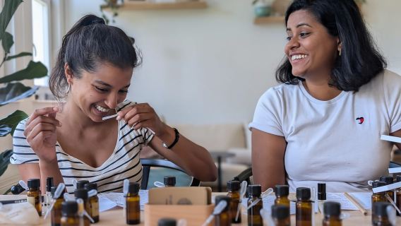 Amsterdam : Atelier de 3 heures de création de parfums en pleine conscience