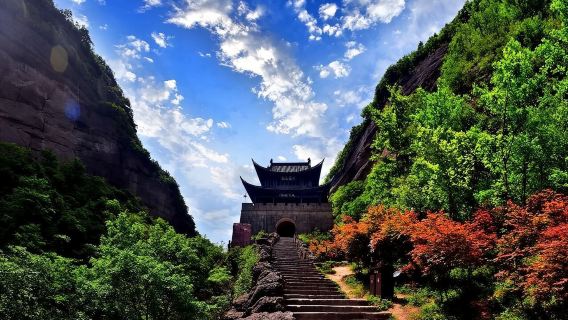 廣元蜀道劍門關+翠雲廊一日遊