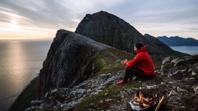 트롬쇠(Tromsø): 한밤의 태양 하이킹