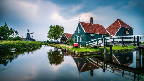 Amsterdam Zaanse Schans + Zaanse Schans Windmill Village + Giethoorn 1-day tour