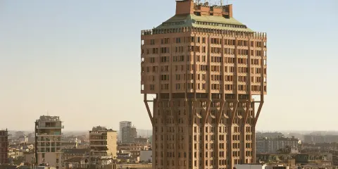 維拉斯加塔樓+和平之門+米蘭理工大學+斯福爾扎城堡+米蘭運河