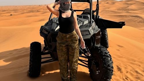 Morning Red Dunes Buggy (30m) + Camel & Falcon for 2 people Day Tours 3