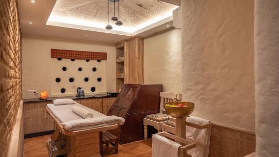 21 Day Ayurveda & Yoga Retreat in the Himalayan country, Nepal