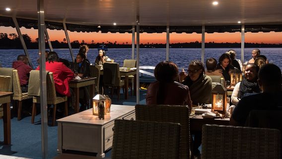 Du thuyền ăn tối trên sông Zambezi, thác Victoria