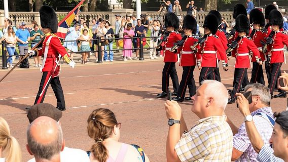 British Royalty walking tour including the Changing of the Guard