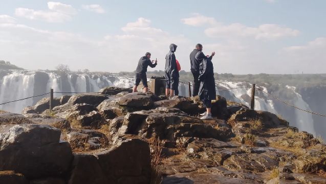Guided Tour of the Falls