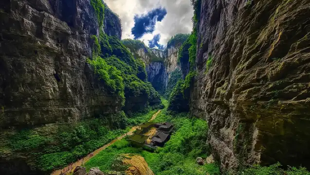[8인 소그룹 · 항공 좌석형 밴] 충칭 우룽 천생삼교(톈성산차오) + 룽수이샤 협곡 지층(디펑) + 우장 1일 투어