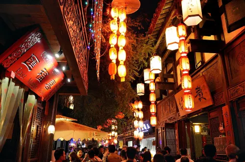 成都市區必玩 青羊宮 武侯祠 杜甫草堂 錦里街私人導覽一日遊