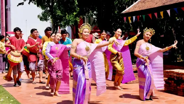 【私人導覽】曼谷出發◆北碧桂河大橋+死亡鐵路+巨型雨樹一日遊
